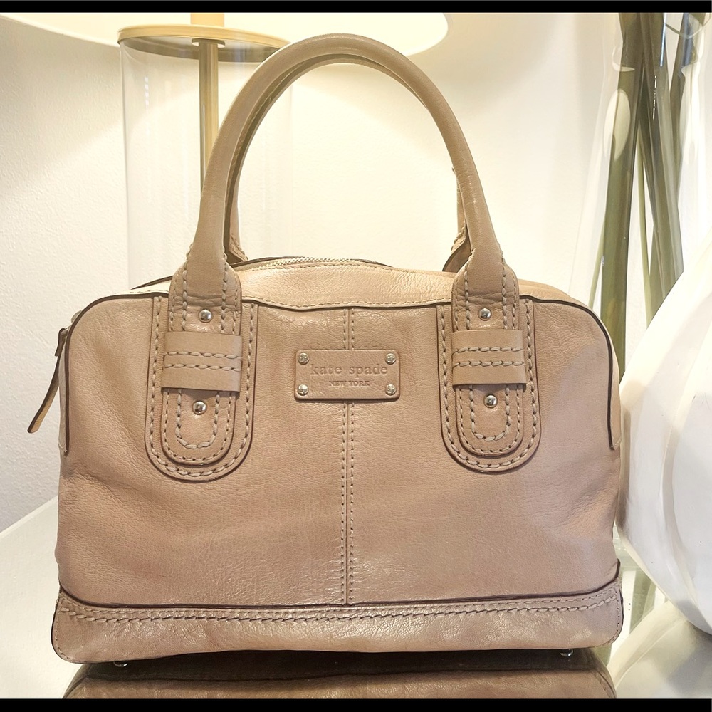Authentic Kate Spade ♠️ double stitch soft leather satchel
